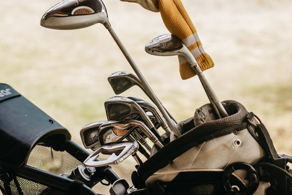 Golfbag mit verschiedenen Accessoires